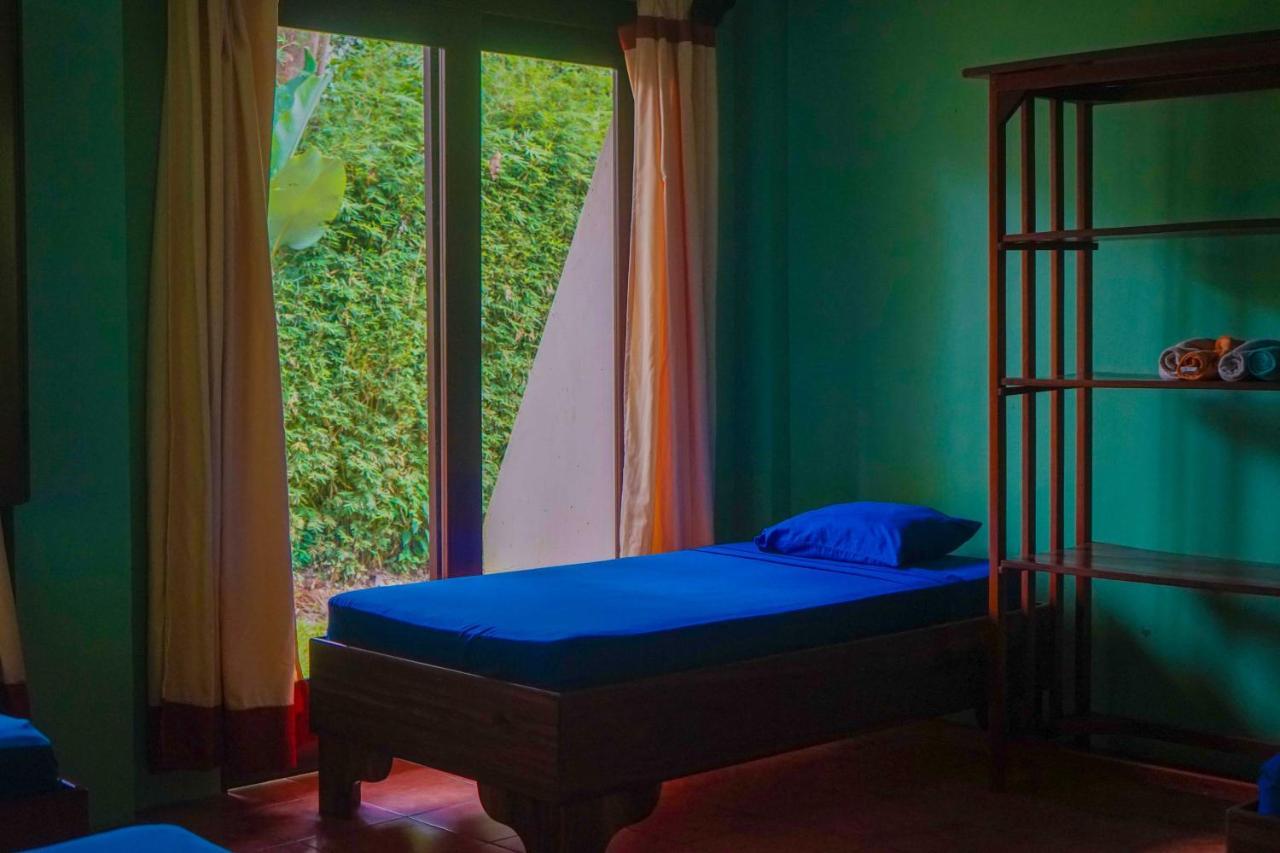 Hospedaje El Bosquecito Uvita Bagian luar foto